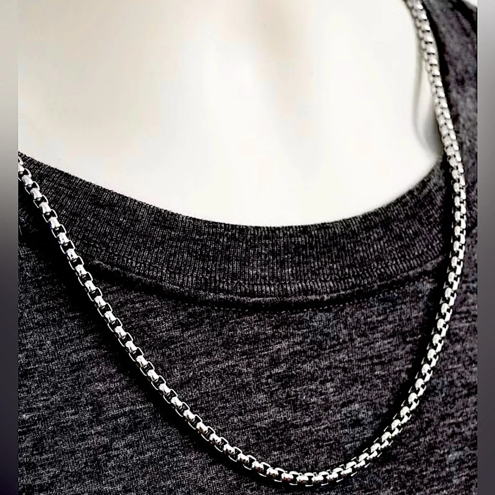 Stunning NEW thick BOX CHAIN 23.5” 100% Wide 4mm stainless steel